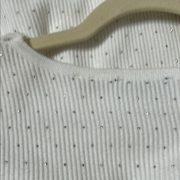 T Tahari Off White Knit Silver Rhinestone Sweater Size Large Holiday Winter Fall - Picture 13 of 14